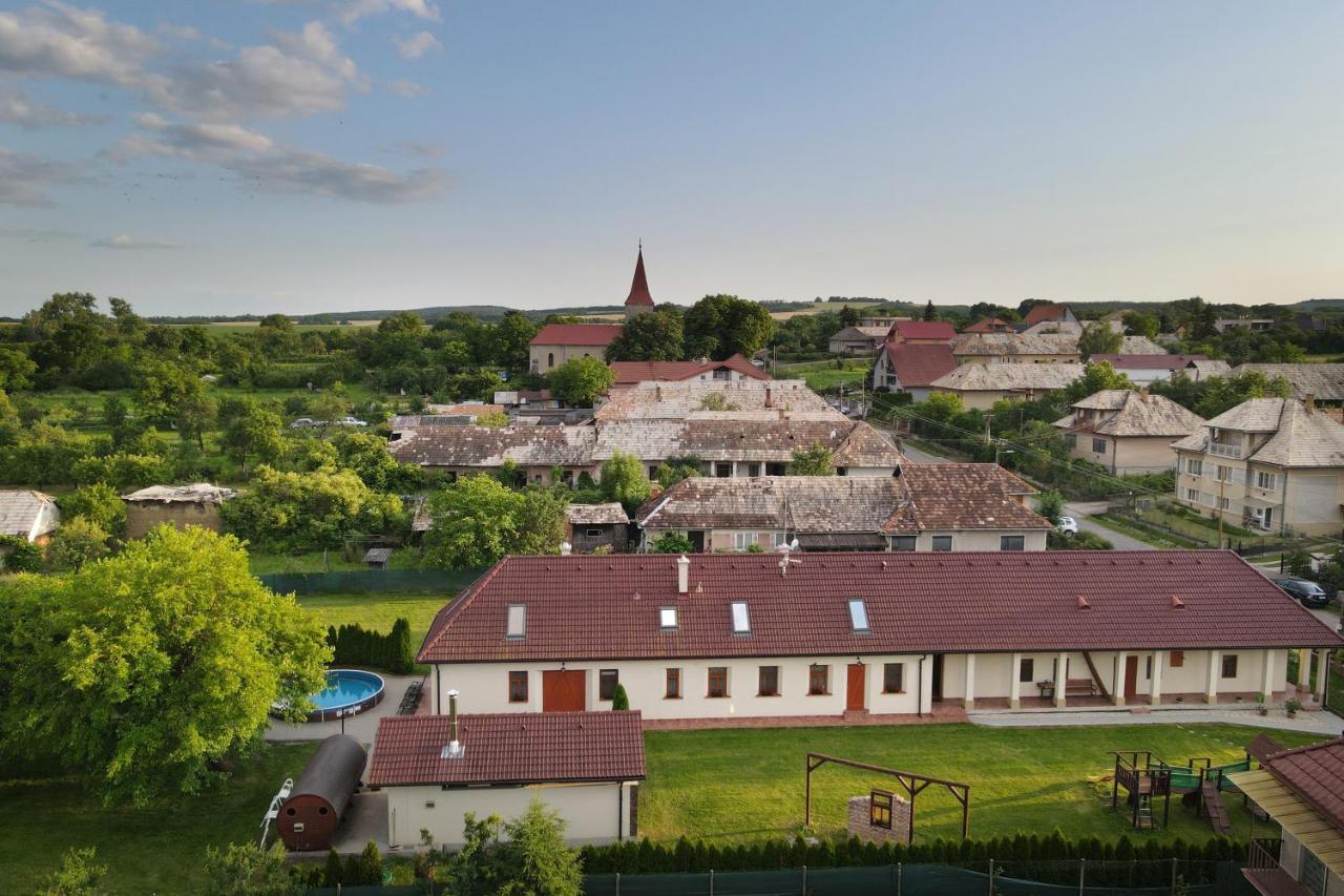 Apartamento Farmaobeckov Sk Exterior foto