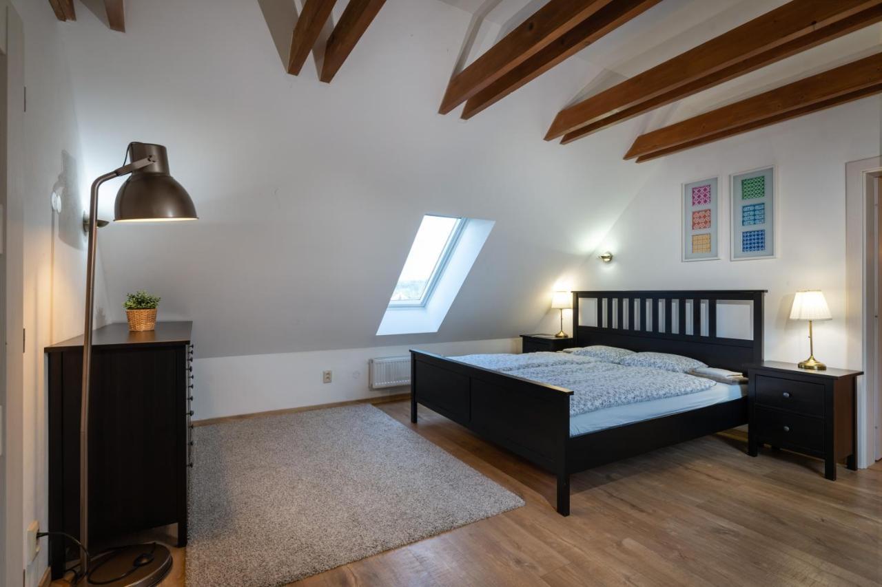 Apartamento Farmaobeckov Sk Exterior foto